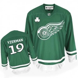 Steve Yzerman Detroit Red Wings Reebok Authentic Green St Patty's Day Jersey