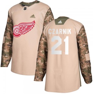 Youth Austin Czarnik Detroit Red Wings Adidas Authentic Camo Veterans Day Practice Jersey